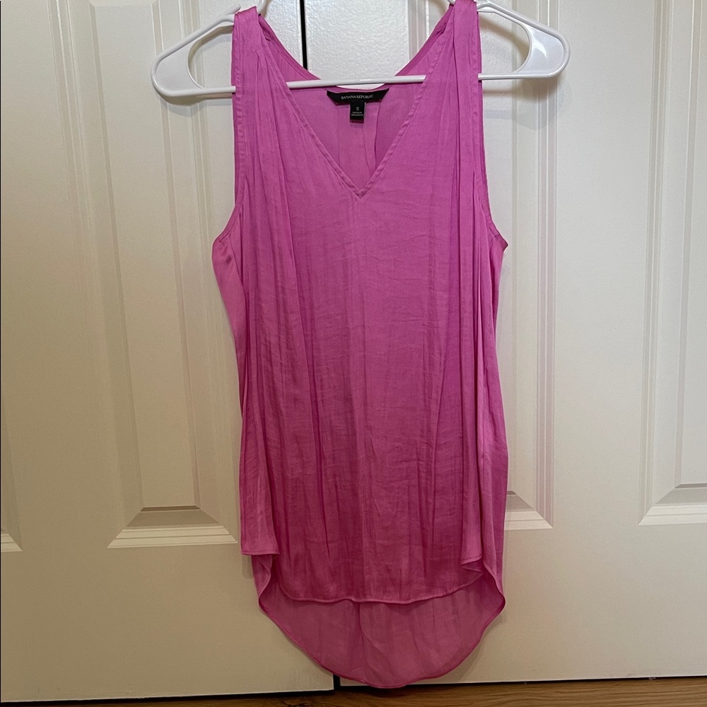 Banana Republic Vibrant Pink V-Neck Tank Top